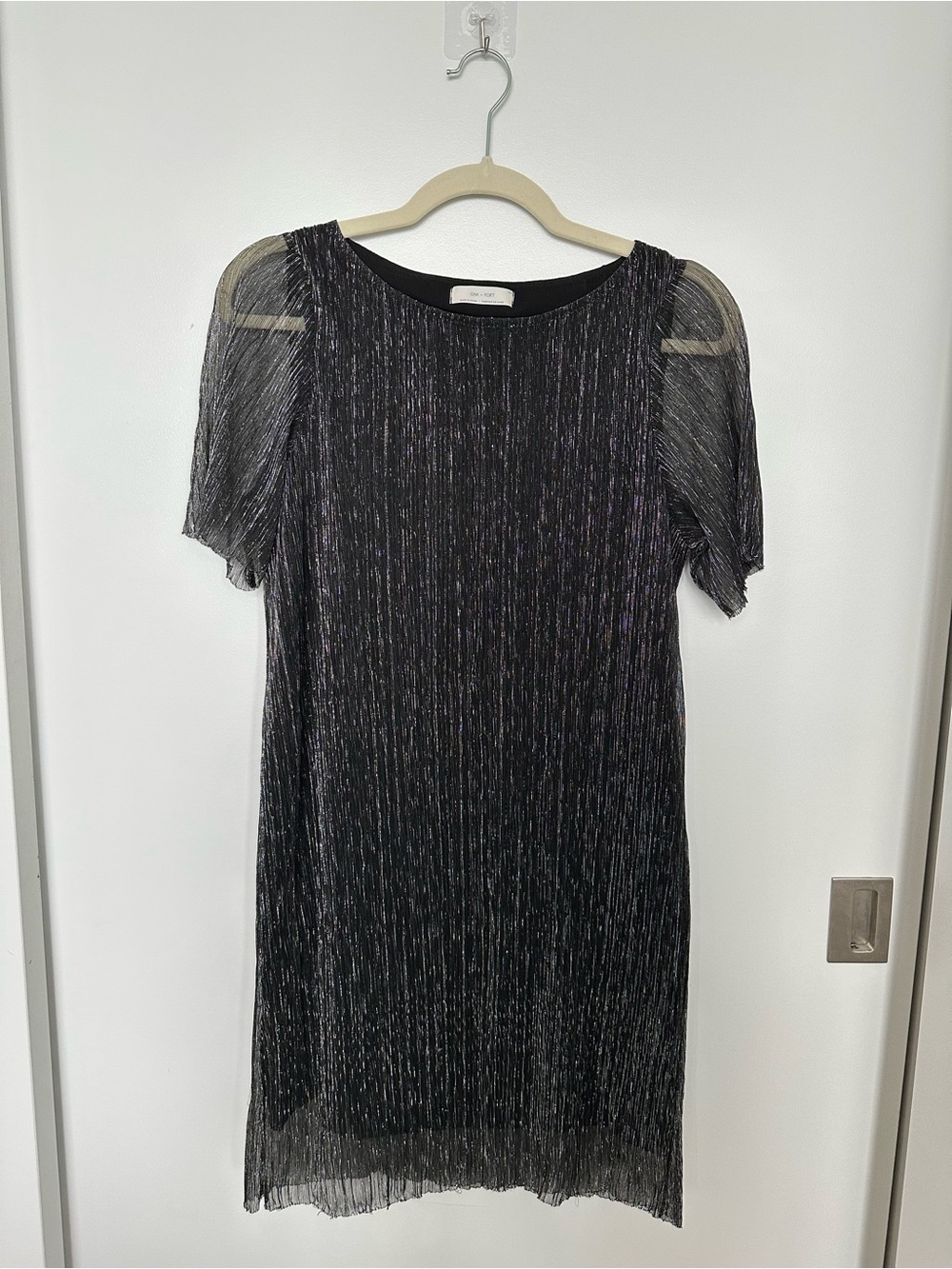 OAK + FORT Black Metallic Pleated Shift Dress